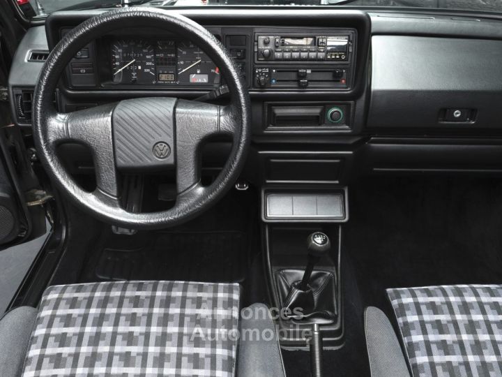 Volkswagen Golf Cabriolet 1991 - 8
