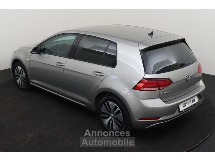 Volkswagen Golf E-GOLF 35,8KWH - LED NAVIGATIE DAB MIRROR LINK OVERHEIDSPREMIE!!! - 4