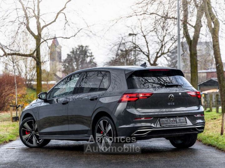 Volkswagen Golf GTE 1.4 eHybrid DSG - 15