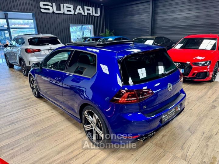 Volkswagen Golf R VII 2.0 TSI 300 BLUEMOTION TECHNOLOGY 4MOTION DSG6 3P - 8