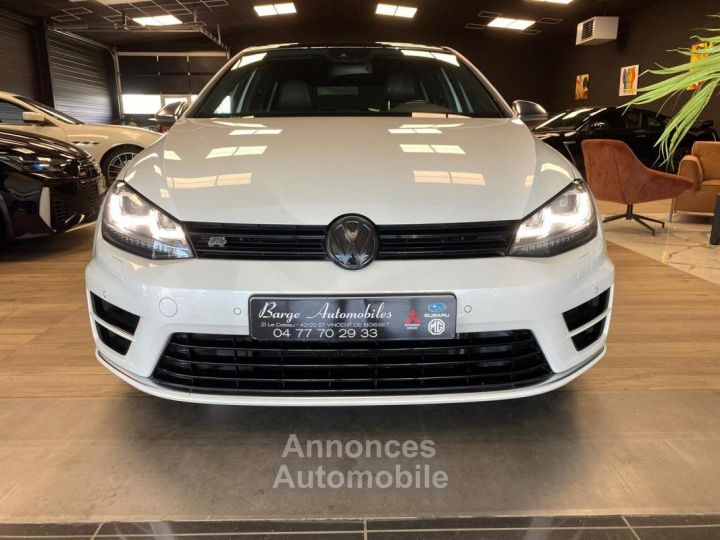 Volkswagen Golf R VII 4MOTION 2.0 TSI 300 DSG6 5P - 2