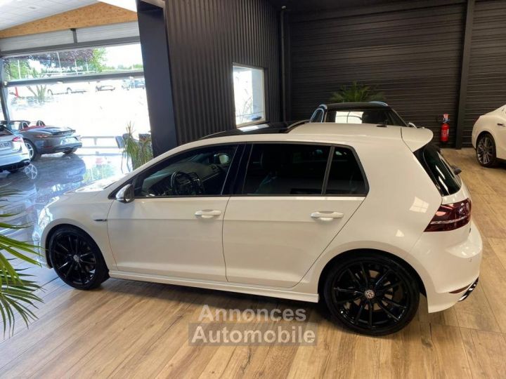 Volkswagen Golf R VII 4MOTION 2.0 TSI 300 DSG6 5P - 4