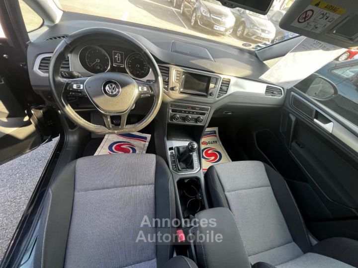 Volkswagen Golf SW Confortline - 10