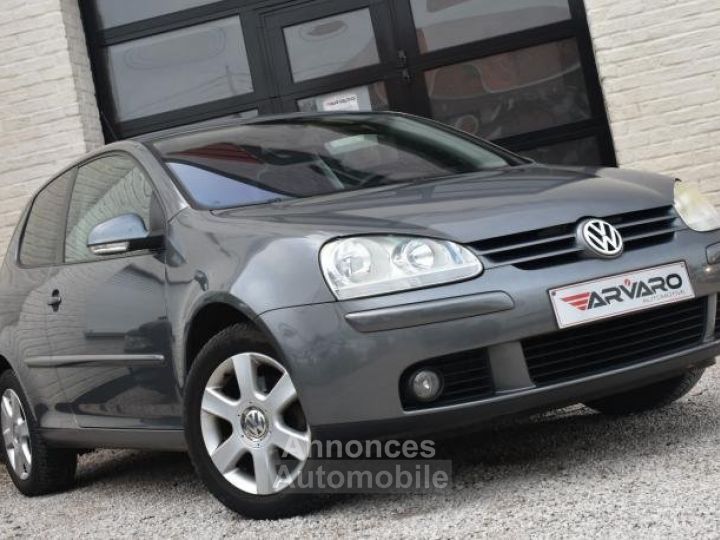 Volkswagen Golf V 1.4i Comfortline - 3