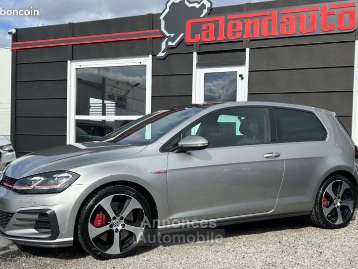 Volkswagen Golf VII 2.0 TSI 245 CH GTI PERFORMANCE DSG7 3P 7 7.5 PERF - - 2