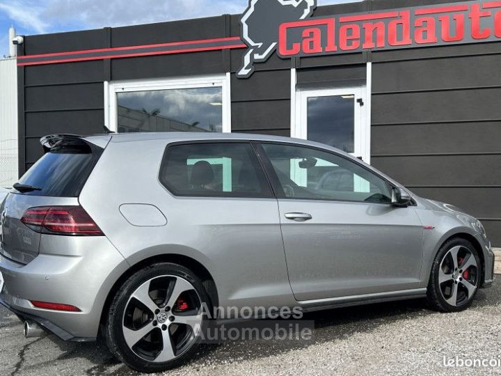 Volkswagen Golf VII 2.0 TSI 245 CH GTI PERFORMANCE DSG7 3P 7 7.5 PERF - - 6