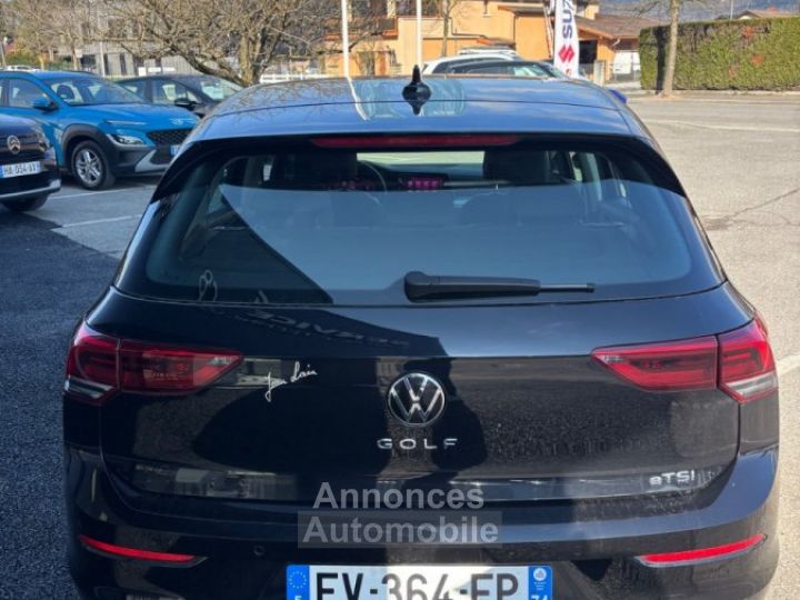 Volkswagen Golf VIII Berline VIII Berline Life 1st eTSI DSG - 3