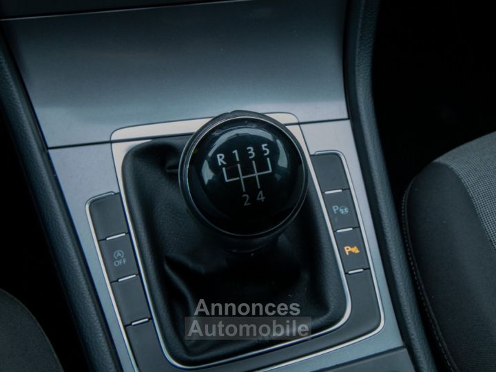 Volkswagen Golf Volkswagen 1.6 TDI Bluemotion Trendline - ADAPT. CRUISE CONTROL - BLUETOOTH - PARKEERASSISTENT - AIRCO - LICHT EN REGENSENSOR   - 22