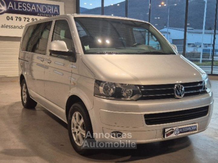 Volkswagen Multivan 2.0 TDI 140 FAP Confortline Court 5P - 2