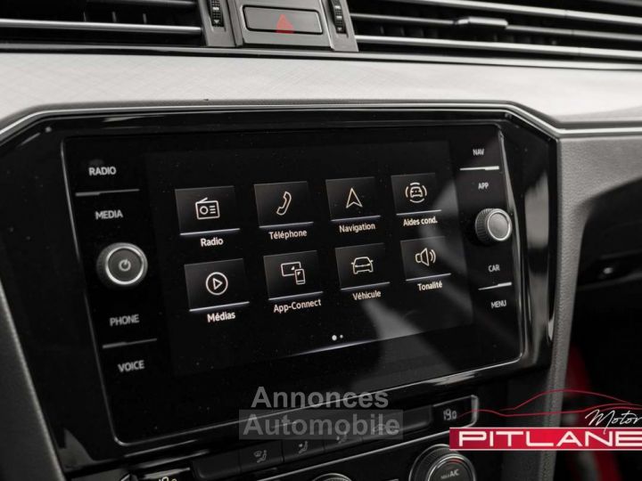 Volkswagen Passat Variant 1.6 TDi Business DSG 7 3-ZONES CARPLAY LED ! - 14