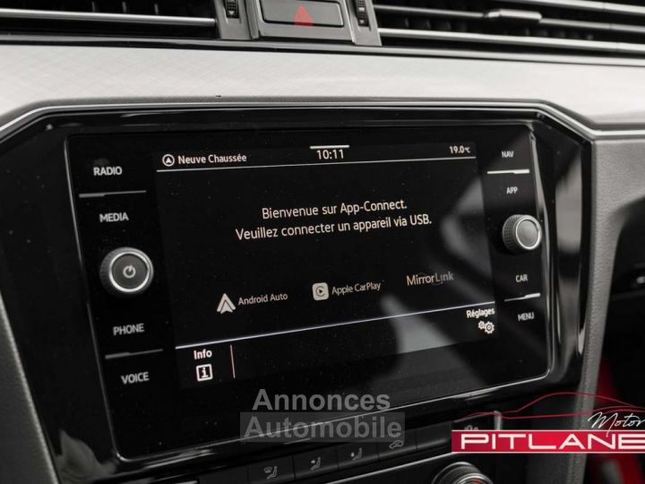 Volkswagen Passat Variant 1.6 TDi Business DSG 7 3-ZONES CARPLAY LED ! - 15