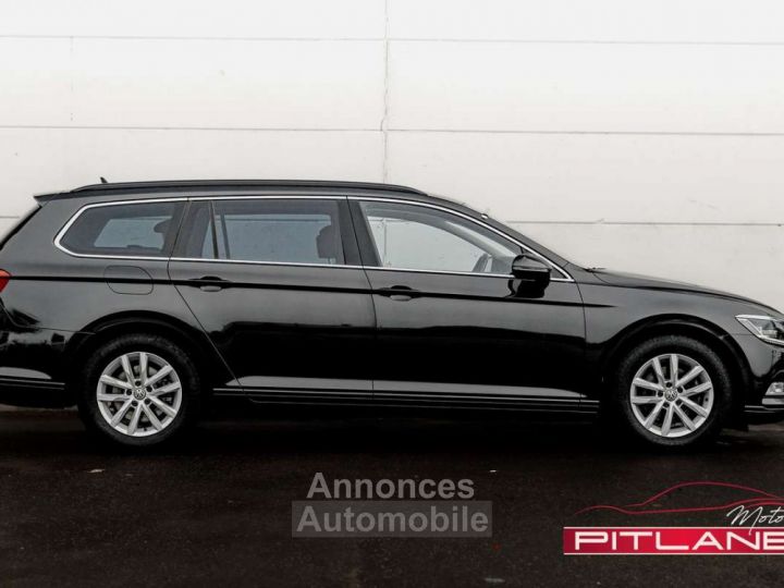 Volkswagen Passat Variant 1.6 TDi Pack Comfortline Business DSG7 VIRTUAL ! - 6