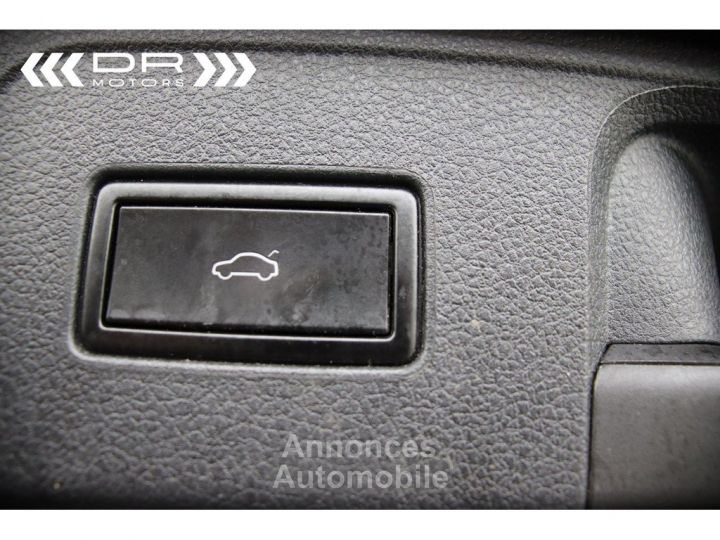 Volkswagen Passat Variant 1.6TDI SCR DSG FACELIFT BUSINESS - NAVI LEDER VIRTUAL COCKPIT MIRROR LINK - 51