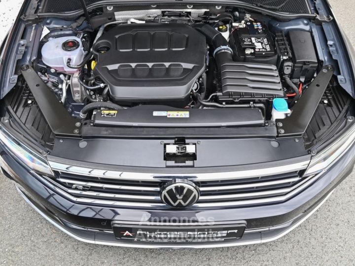 Volkswagen Passat Variant 2.0 TSI DSG 2x R-Line Matrix - 8