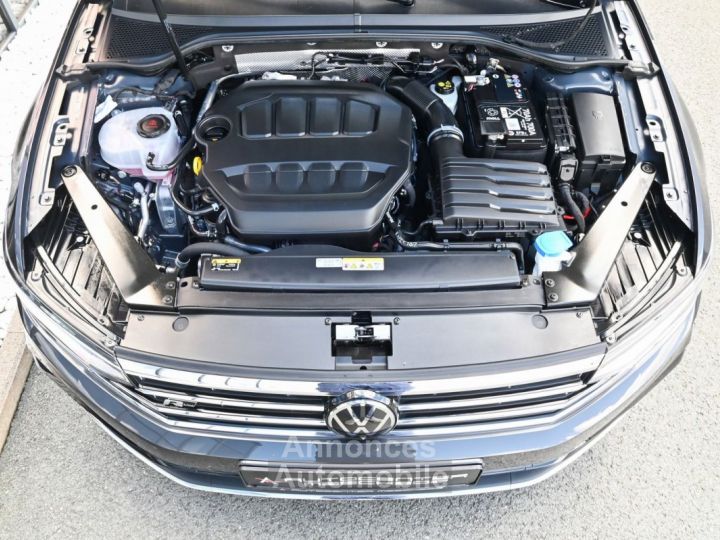 Volkswagen Passat Variant 2.0 TSI DSG 2x R-Line Matrix - 8