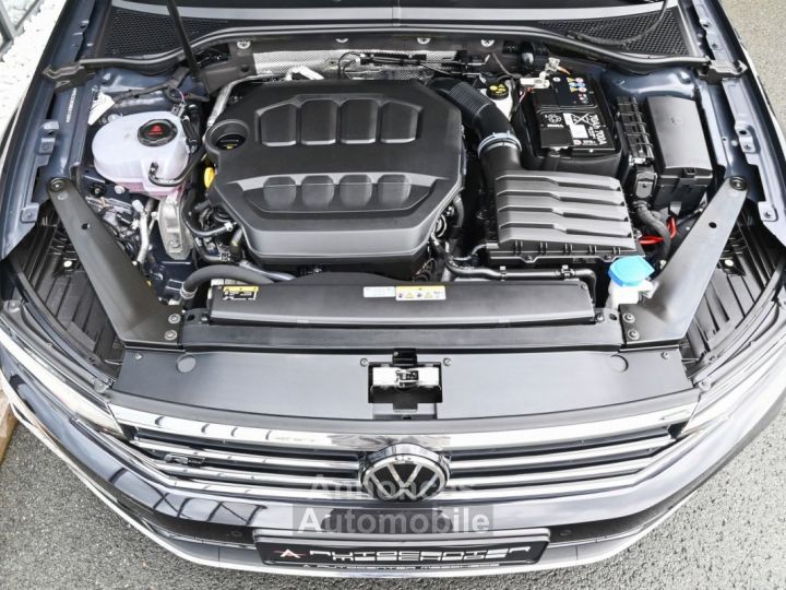 Volkswagen Passat Variant 2.0 TSI DSG 2x R-Line Pano - 8