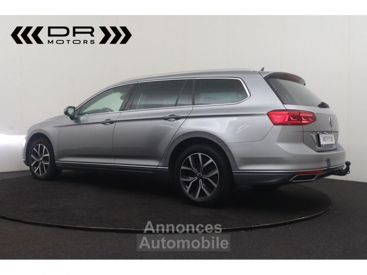 Volkswagen Passat Variant 2.0TDI SCR DSG HIGHLINE - NAVI CARPLAY/ANDROID AUTO DAB - 4