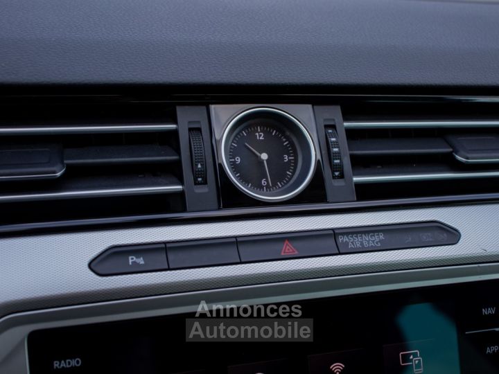 Volkswagen Passat Volkswagen Variant 2.0 TDi DSG - APPLE CARPLAY - ADAPT. CRUISECONTROL - CAMERA - EURO 6c - 20