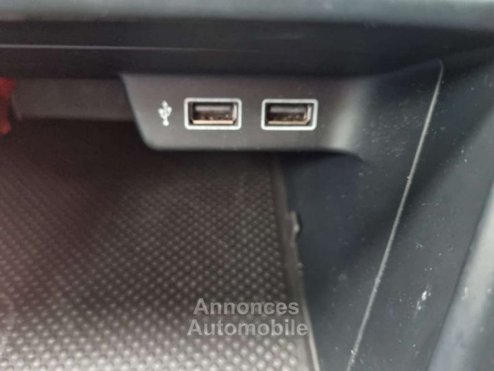 Volkswagen Polo 1.0i Trendline CRUISE CLIM USB GARANTIE 12M - 15