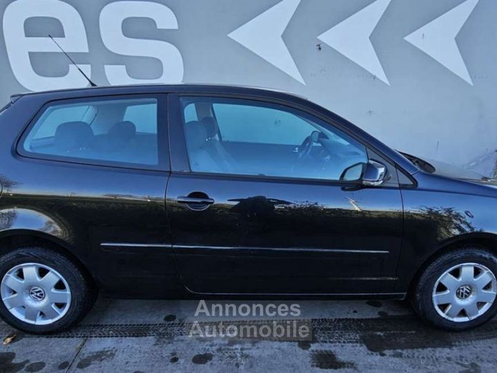 Volkswagen Polo 1.2i Clim Garantie 12 mois - 4