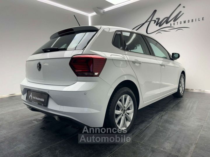 Volkswagen Polo Sedan 1.0 TSi DSG GARANTIE 12 MOIS 1er PROPRIETAIRE - 4