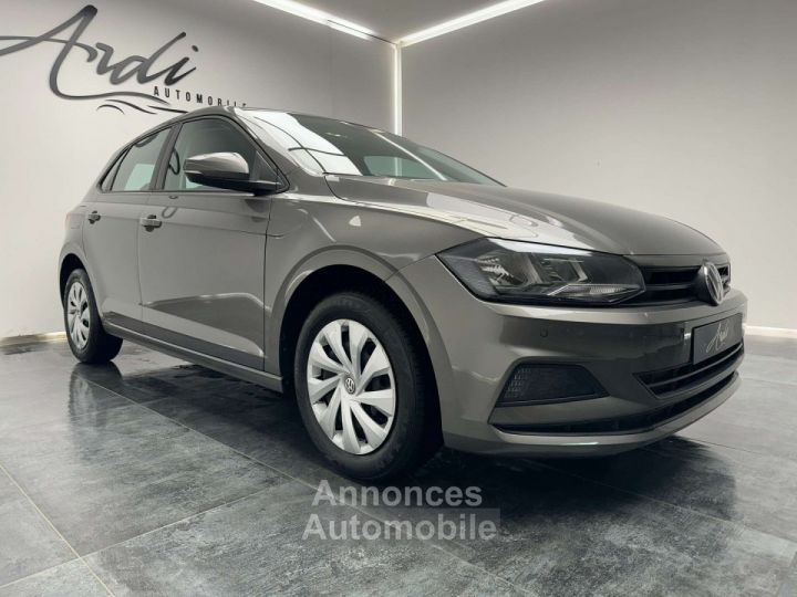 Volkswagen Polo Sedan 1.0i GARANTIE 12 MOIS 1er PROPRIETAIRE AIRCO - 3