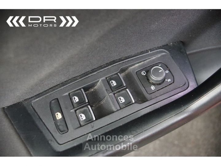 Volkswagen T-Roc 1.0 TSI UNITED - NAVI DAB APPLE CARPLAY/ANDROID AUTO 29.711km!! - 39