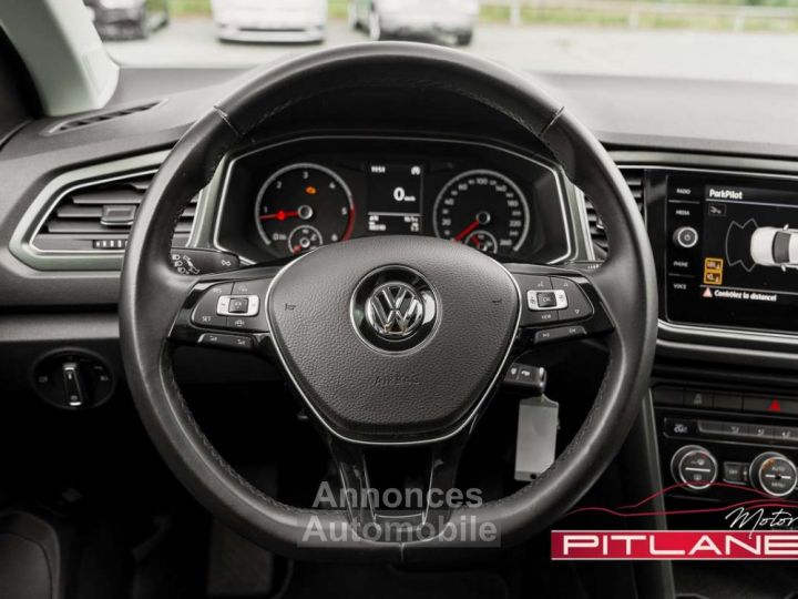 Volkswagen T-Roc 1.6 TDi Style T.O PANO CARPLAY LANE-ASSIST-CAM - 20