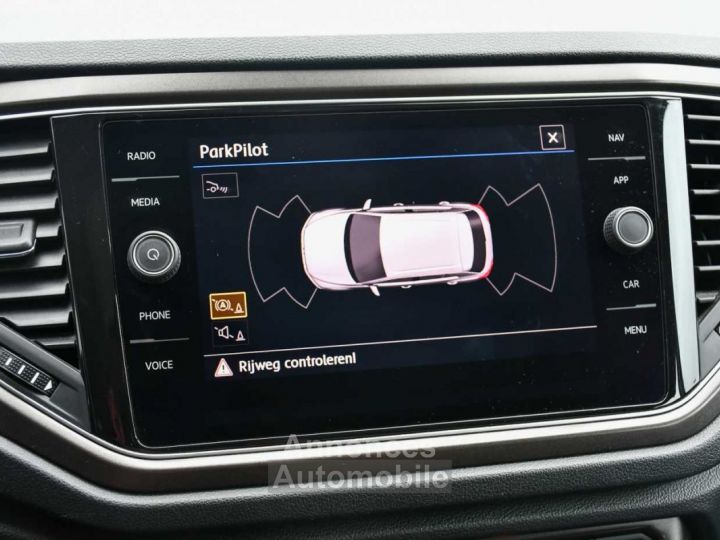 Volkswagen T-Roc Mark 1 (2017-2022) 1.0 TSI - CAMERA - ACC - CARPLAY - PANO - NAVI - VERWARM. ZET - - 21