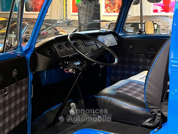 Volkswagen T2 Double Cab Pick Up - restauration complète !! - 23