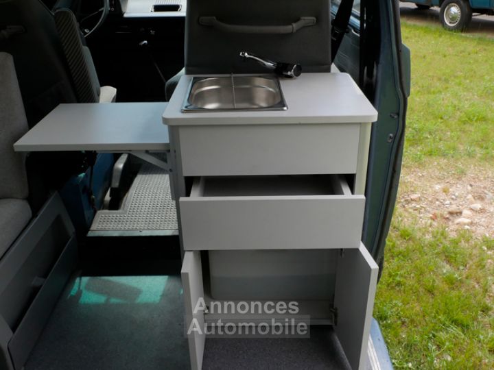 Volkswagen T3 Multivan Syncro, Option Westfalia - 12