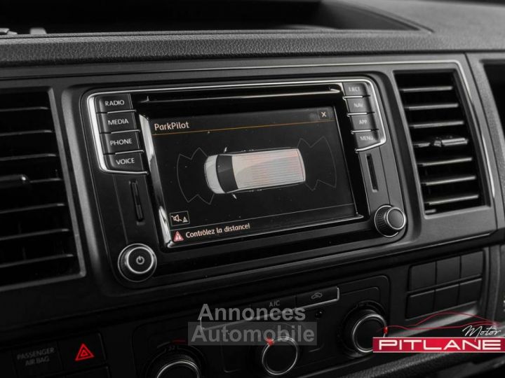 Volkswagen T6 Transporter 2.0 TDi Cruise Navi Tel Clim Carplay - 14