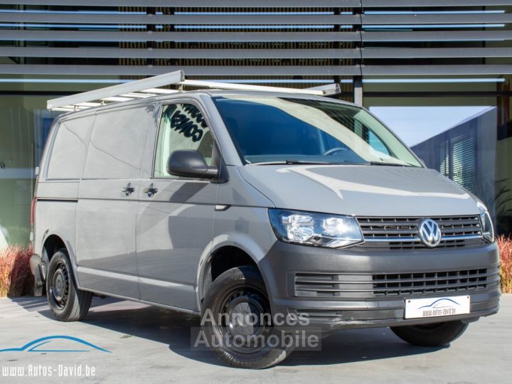 Volkswagen T6 Volkswagen Transporter 2.0 TDI - 3 PLAATSEN - LEDER - AIRCO - CRUISECONTROL - TREKHAAK - DAKREK - EURO 6 - 1