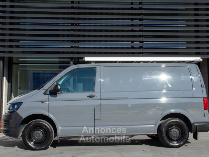 Volkswagen T6 Volkswagen Transporter 2.0 TDI - 3 PLAATSEN - LEDER - AIRCO - CRUISECONTROL - TREKHAAK - DAKREK - EURO 6 - 10