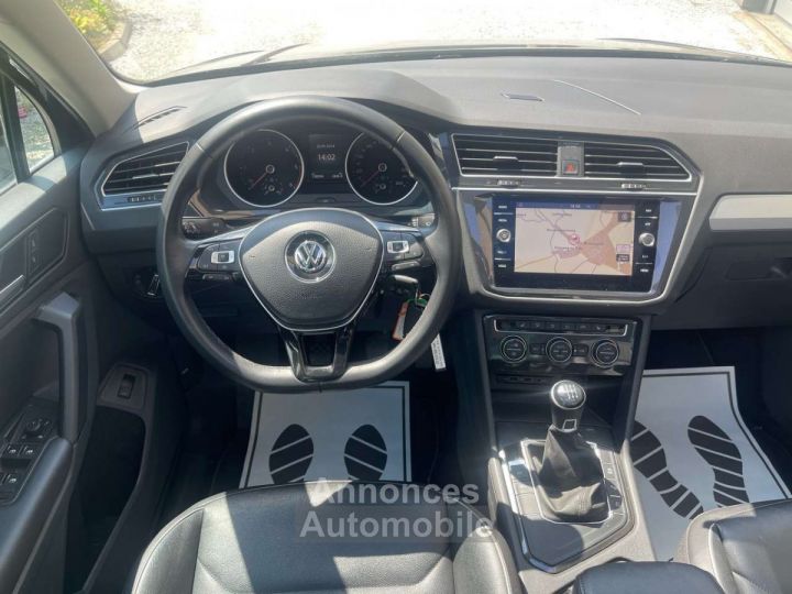 Volkswagen Tiguan 2.0 TDi 85kw PANORAMIC - 11