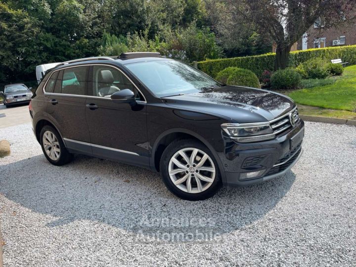 Volkswagen Tiguan 2.0 TDi Highline DSG Panoramic Cockpit - 6