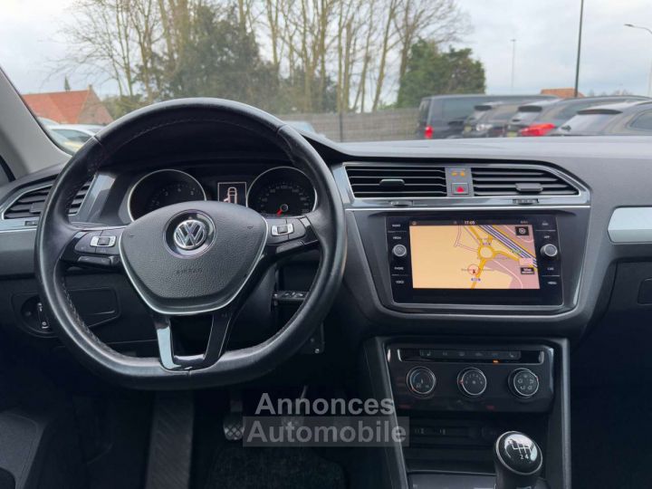 Volkswagen Tiguan Sg chauff Attelage Ja 17 GPS - 17