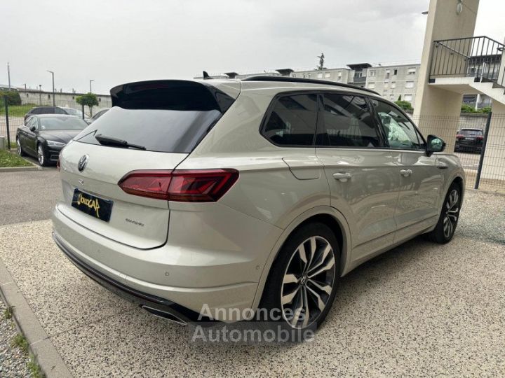 Volkswagen Touareg 3.0 TSI EHYBRID 462 R 4MOTION BVA8 - 5