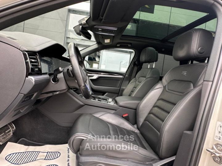 Volkswagen Touareg 3.0 TSI EHYBRID 462 R 4MOTION BVA8 - 12