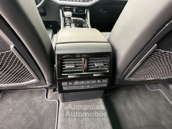 Volkswagen Touareg 3.0 TSI EHYBRID 462 R 4MOTION BVA8 - 19