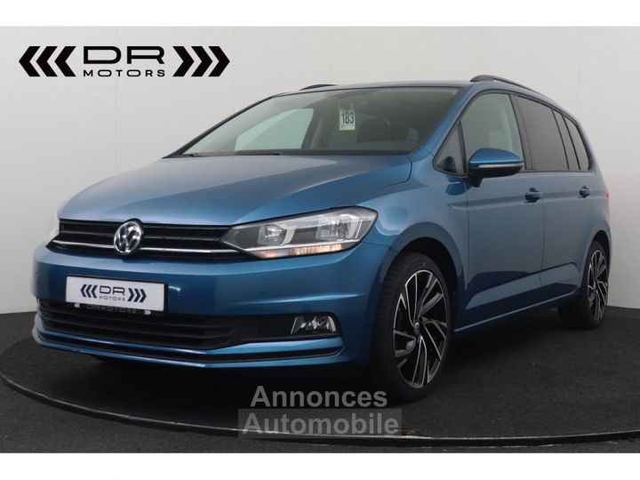 Volkswagen Touran 1.0TSi TRENDLINE - NAVI PANODAK ADAPTIVE CRUISE 7 PLAATSEN - 1