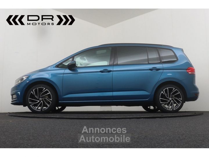 Volkswagen Touran 1.0TSi TRENDLINE - NAVI PANODAK ADAPTIVE CRUISE 7 PLAATSEN - 5