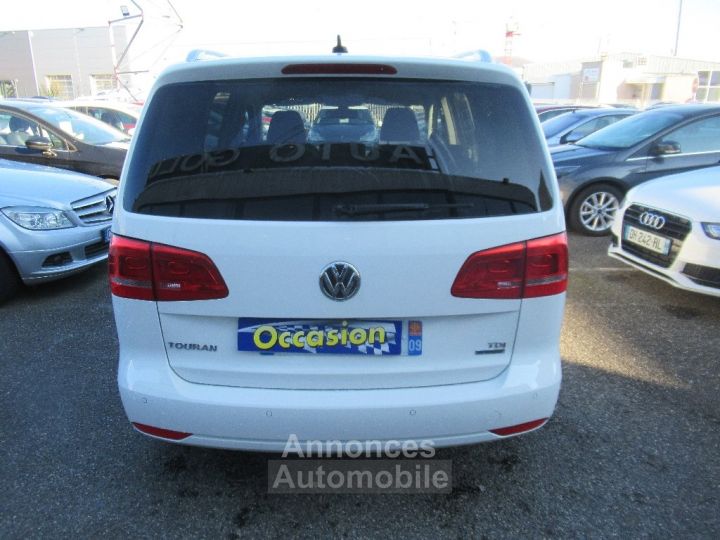 Volkswagen Touran 1.6 TDI 105 FAP BlueMotion Confortline - 5