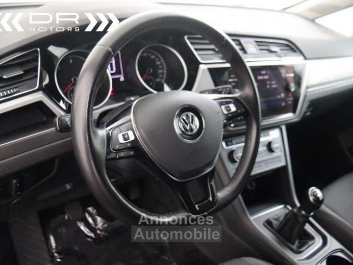 Volkswagen Touran 1.6TDI TRENDLINE - NAVI ALU 16" - 31