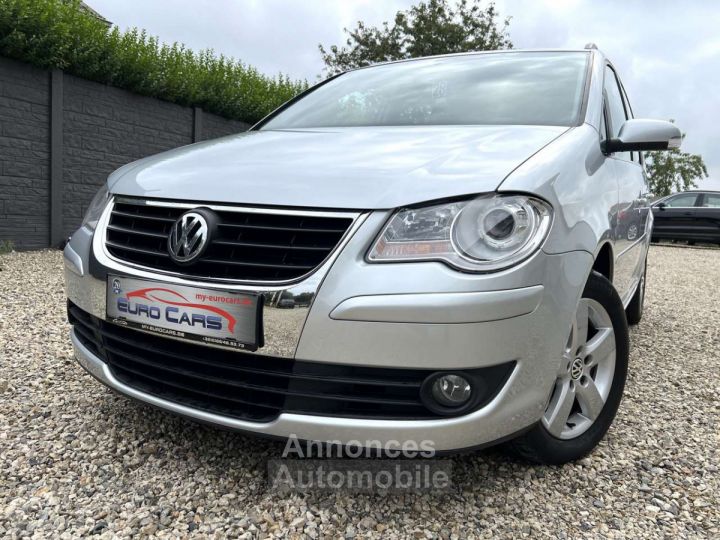 Volkswagen Touran 1.9 TDi United 5PL-BOITE-DSG-NAVI-CLIM-CRUISE-IMPC - 1