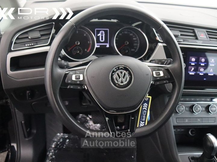 Volkswagen Touran 2.0TDI TRENDLINE DSG - NAVI 7 PLAATSEN TREKHAAK - 32