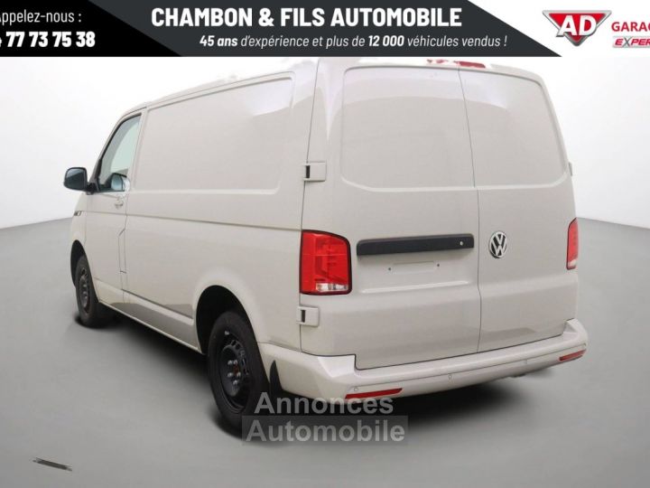 Volkswagen Transporter T6 Van SWB 2.0 TDI 110 hp 5M - 4