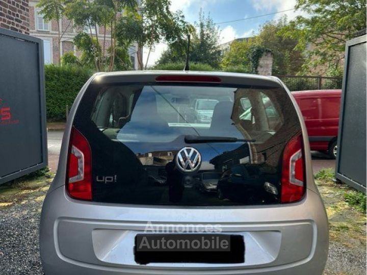 Volkswagen Up 1,0i 116,000KM - 2