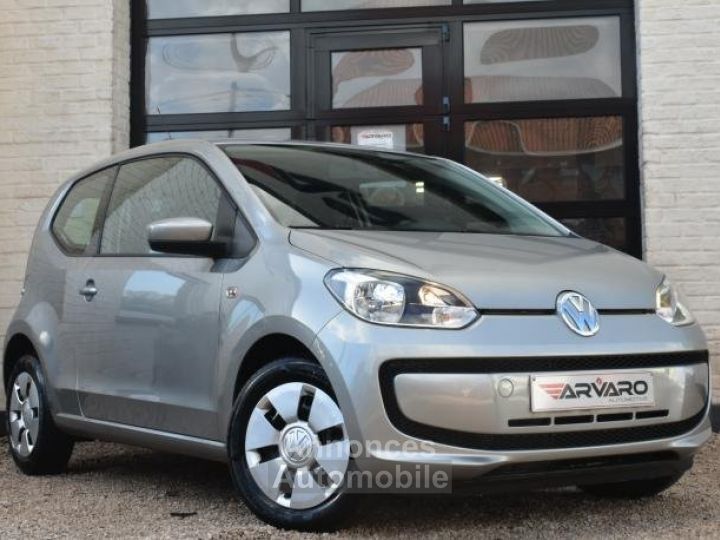 Volkswagen Up 1.0i Comfortline - 1