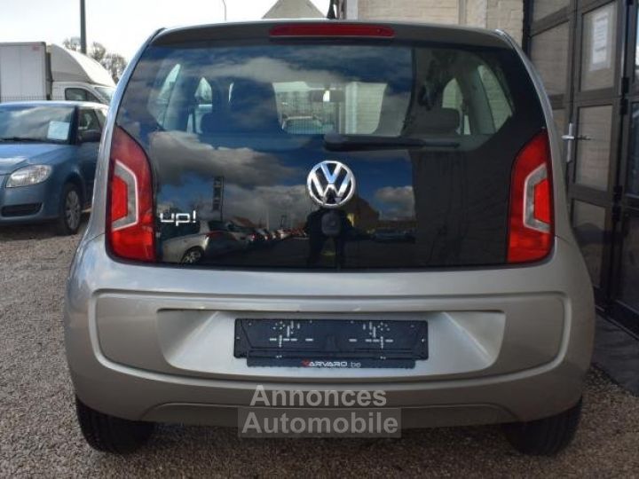 Volkswagen Up 1.0i Comfortline - 7